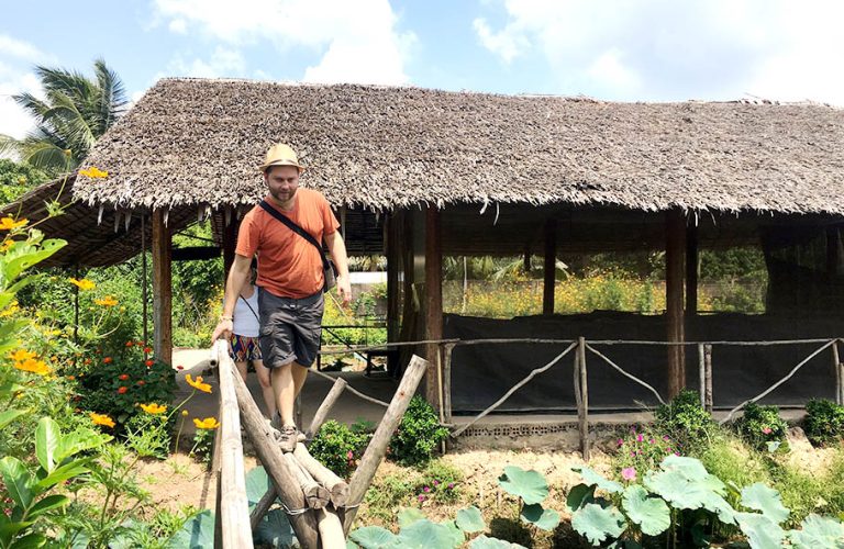 cai be floating market