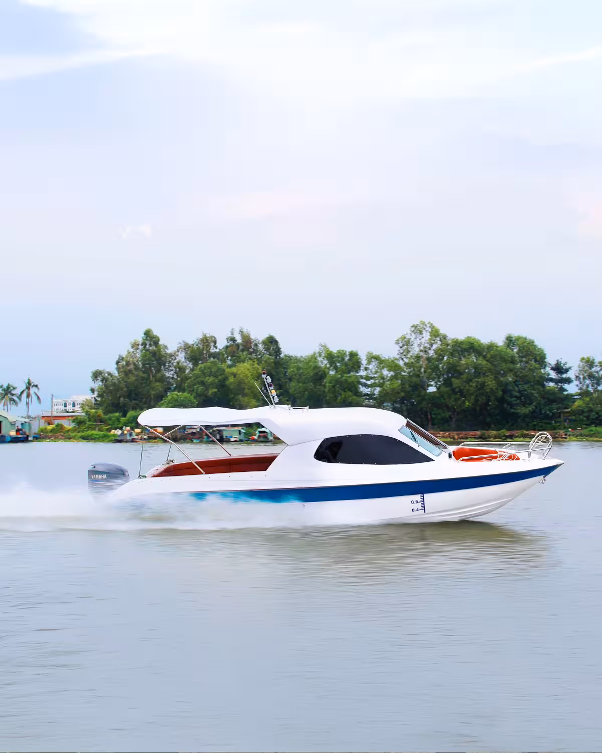 Luxury Speedboat (12 Seats)