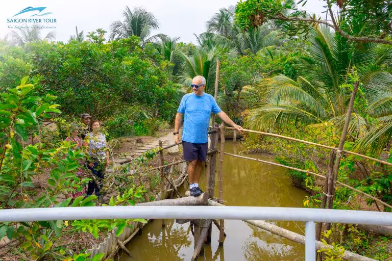 Mekong Delta Luxury Speedboat